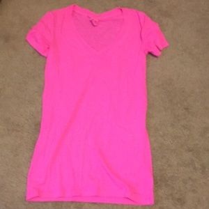 Hot pink Vneck